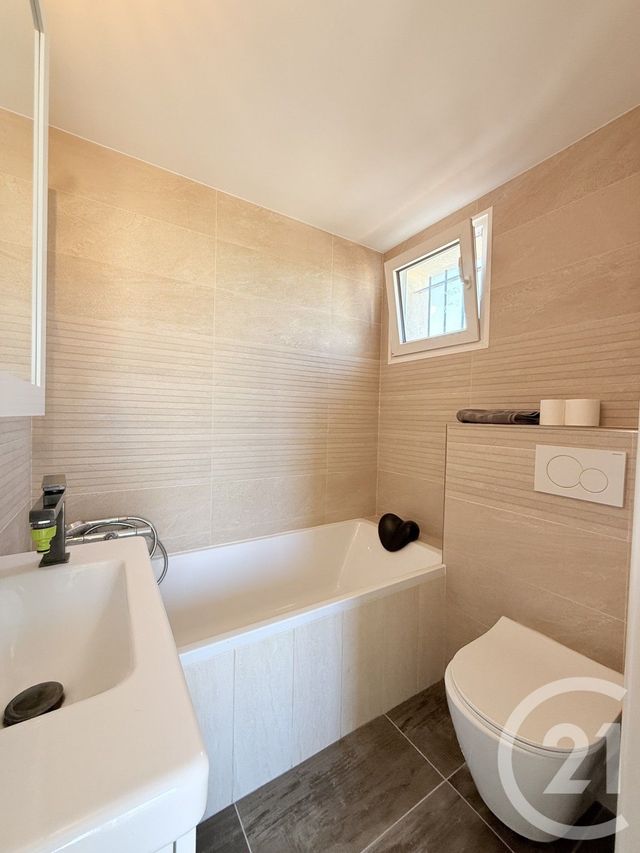 Afficher la photo en grand Maison à vendre - 5 pièces - 127,56 m2 - Valbonne - 06 - PROVENCE-ALPES-COTE-D-AZUR