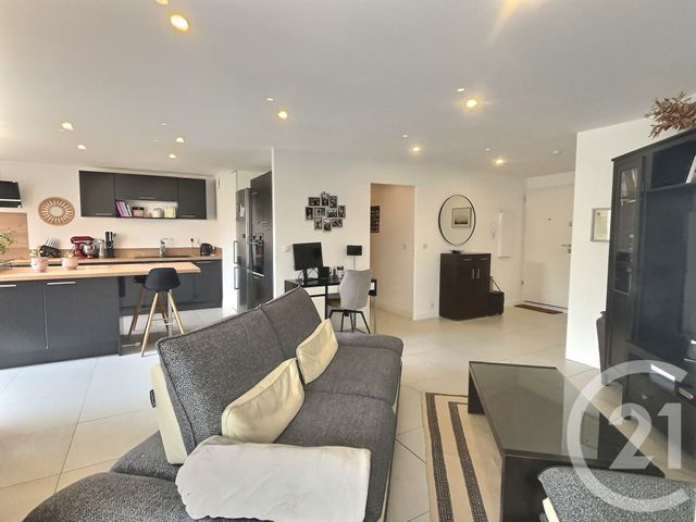 Appartement F3 bis à vendre - 3 pièces - 88,50 m2 - Valbonne - 06 - PROVENCE-ALPES-COTE-D-AZUR
