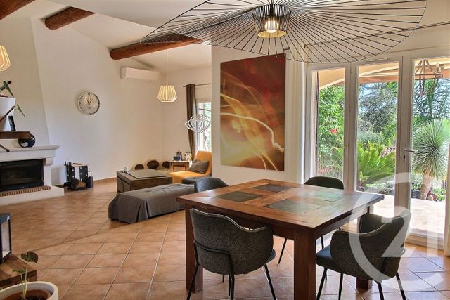 Afficher la photo en grand Maison à vendre - 5 pièces - 170 m2 - Opio - 06 - PROVENCE-ALPES-COTE-D-AZUR