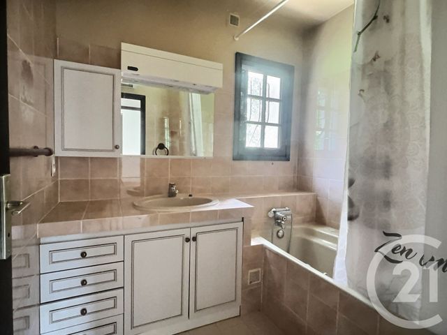 Maison à vendre - 5 pièces - 179,10 m2 - Valbonne - 06 - PROVENCE-ALPES-COTE-D-AZUR