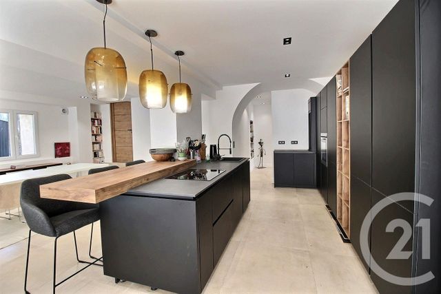 Maison à vendre - 4 pièces - 141,31 m2 - Chateauneuf Grasse - 06 - PROVENCE-ALPES-COTE-D-AZUR