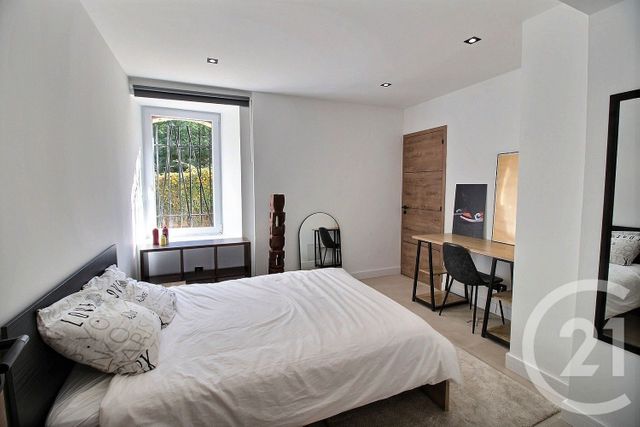 Afficher la photo en grand Maison à vendre - 5 pièces - 141,31 m2 - Chateauneuf Grasse - 06 - PROVENCE-ALPES-COTE-D-AZUR