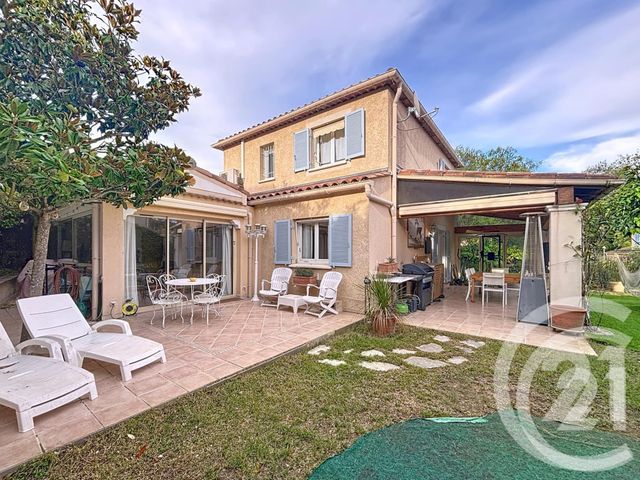 Maison à vendre - 5 pièces - 116 m2 - Valbonne - 06 - PROVENCE-ALPES-COTE-D-AZUR