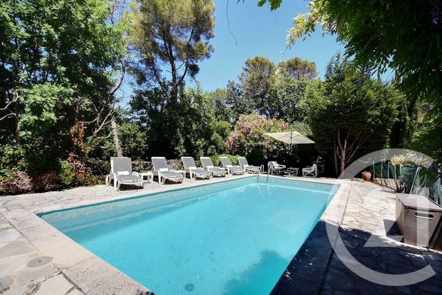 Maison &agrave; vendre - 8 pi&egrave;ces - 196,05 m2 - Valbonne - 06 - PROVENCE-ALPES-COTE-D-AZUR