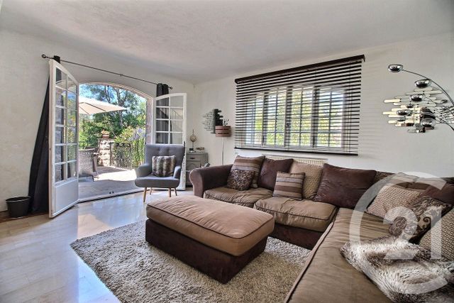 Maison &agrave; vendre - 8 pi&egrave;ces - 196,05 m2 - Valbonne - 06 - PROVENCE-ALPES-COTE-D-AZUR