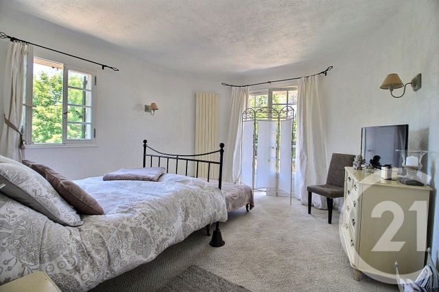 Maison &agrave; vendre - 8 pi&egrave;ces - 196,05 m2 - Valbonne - 06 - PROVENCE-ALPES-COTE-D-AZUR