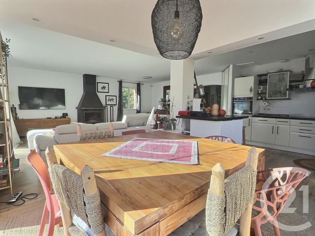 Maison à vendre - 4 pièces - 120 m2 - Valbonne - 06 - PROVENCE-ALPES-COTE-D-AZUR