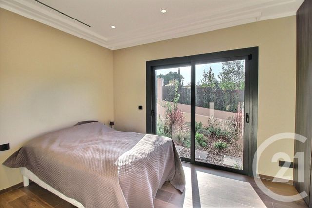 Maison à vendre - 5 pièces - 175 m2 - Valbonne - 06 - PROVENCE-ALPES-COTE-D-AZUR