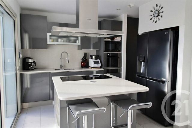 Maison &agrave; vendre - 6 pi&egrave;ces - 203,65 m2 - Valbonne - 06 - PROVENCE-ALPES-COTE-D-AZUR