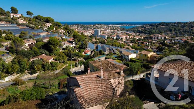 Maison à vendre - 3 pièces - 120 m2 - Vallauris - 06 - PROVENCE-ALPES-COTE-D-AZUR