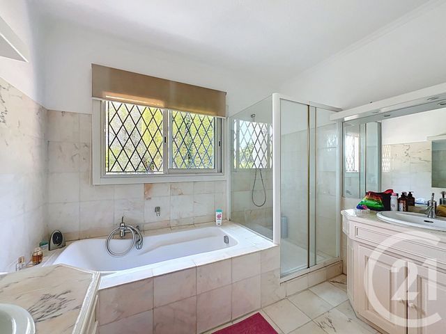 Maison &agrave; vendre - 6 pi&egrave;ces - 192 m2 - Mougins - 06 - PROVENCE-ALPES-COTE-D-AZUR