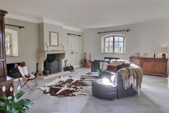 Maison à vendre - 5 pièces - 279,58 m2 - Valbonne - 06 - PROVENCE-ALPES-COTE-D-AZUR