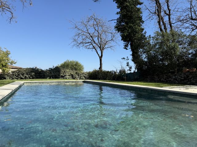 Maison à vendre - 6 pièces - 200 m2 - Chateauneuf Grasse - 06 - PROVENCE-ALPES-COTE-D-AZUR