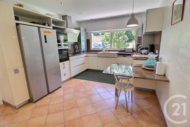 Afficher la photo en grand Maison à vendre - 6 pièces - 271 m2 - Biot - 06 - PROVENCE-ALPES-COTE-D-AZUR