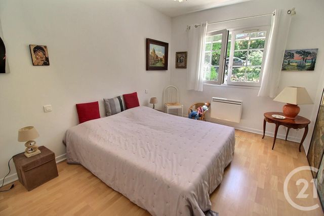 Afficher la photo en grand Maison à vendre - 6 pièces - 271 m2 - Biot - 06 - PROVENCE-ALPES-COTE-D-AZUR