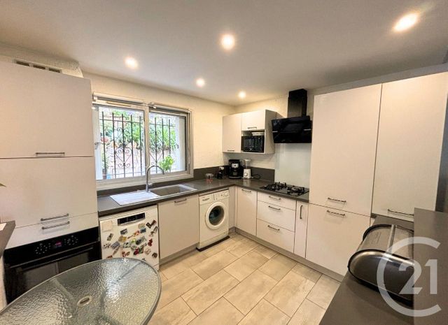 Afficher la photo en grand Maison à vendre - 5 pièces - 100 m2 - Biot - 06 - PROVENCE-ALPES-COTE-D-AZUR