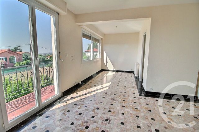 Maison &agrave; vendre - 12 pi&egrave;ces - 295 m2 - Cagnes Sur Mer - 06 - PROVENCE-ALPES-COTE-D-AZUR