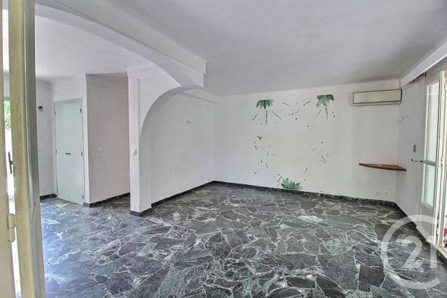 Maison à vendre - 6 pièces - 205 m2 - Biot - 06 - PROVENCE-ALPES-COTE-D-AZUR