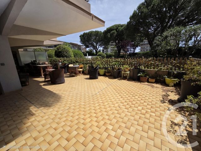 Appartement F2 &agrave; vendre - 2 pi&egrave;ces - 49,50 m2 - Antibes - 06 - PROVENCE-ALPES-COTE-D-AZUR