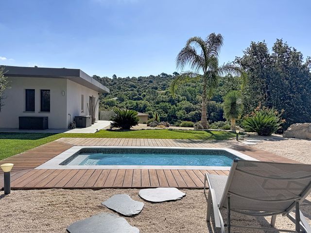 Maison &agrave; vendre - 6 pi&egrave;ces - 194 m2 - Biot - 06 - PROVENCE-ALPES-COTE-D-AZUR