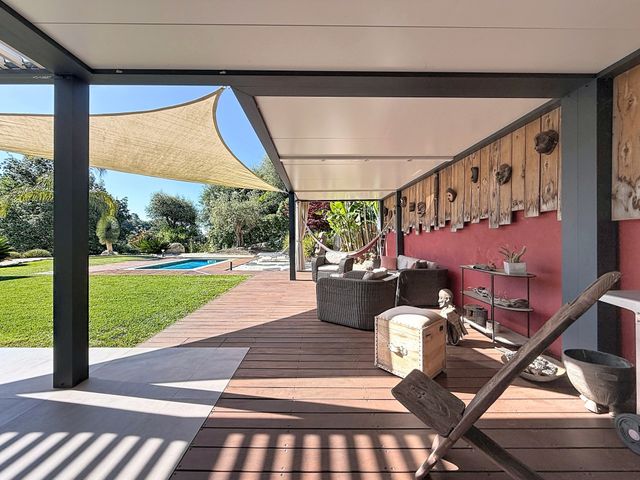 Maison &agrave; vendre - 6 pi&egrave;ces - 194 m2 - Biot - 06 - PROVENCE-ALPES-COTE-D-AZUR