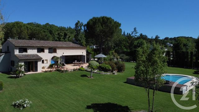 Maison à vendre - 7 pièces - 281,50 m2 - Chateauneuf Grasse - 06 - PROVENCE-ALPES-COTE-D-AZUR