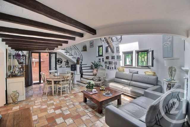 Maison à vendre - 10 pièces - 350 m2 - Roquefort Les Pins - 06 - PROVENCE-ALPES-COTE-D-AZUR