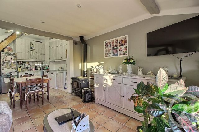 Afficher la photo en grand Appartement à vendre - 3 pièces - 55 m2 - Chateauneuf Grasse - 06 - PROVENCE-ALPES-COTE-D-AZUR