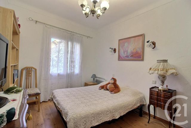 Afficher la photo en grand Appartement à vendre - 3 pièces - 55 m2 - Chateauneuf Grasse - 06 - PROVENCE-ALPES-COTE-D-AZUR