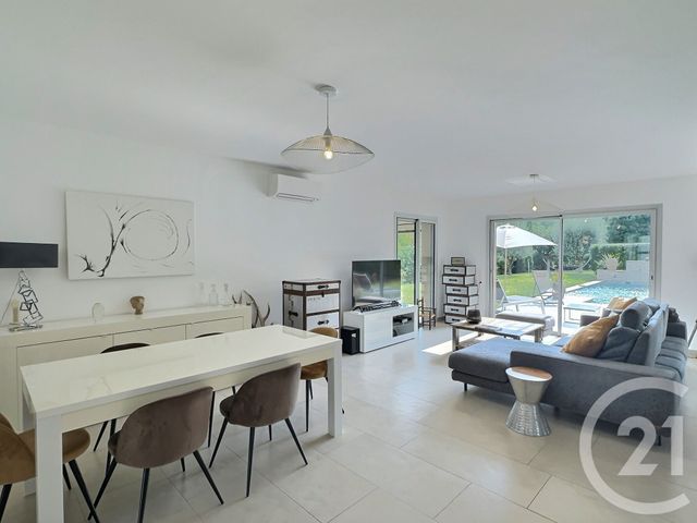 Afficher la photo en grand Maison à vendre - 4 pièces - 150,20 m2 - Grasse - 06 - PROVENCE-ALPES-COTE-D-AZUR