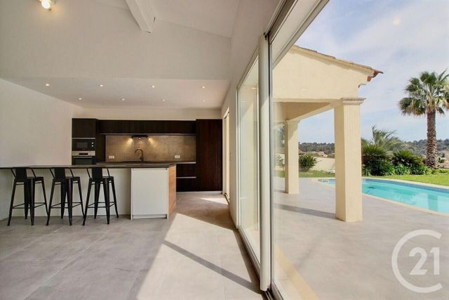 Afficher la photo en grand Maison à vendre - 6 pièces - 180 m2 - Grasse - 06 - PROVENCE-ALPES-COTE-D-AZUR