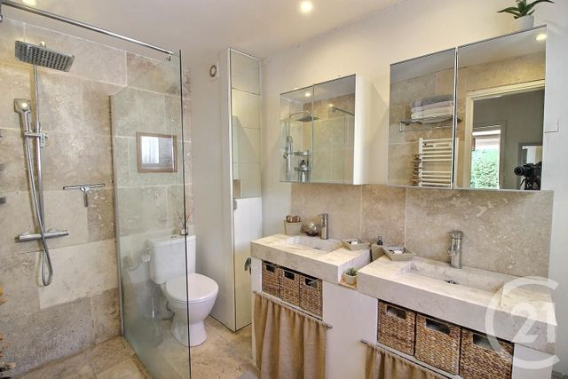 Maison à vendre - 5 pièces - 140,70 m2 - Le Rouret - 06 - PROVENCE-ALPES-COTE-D-AZUR