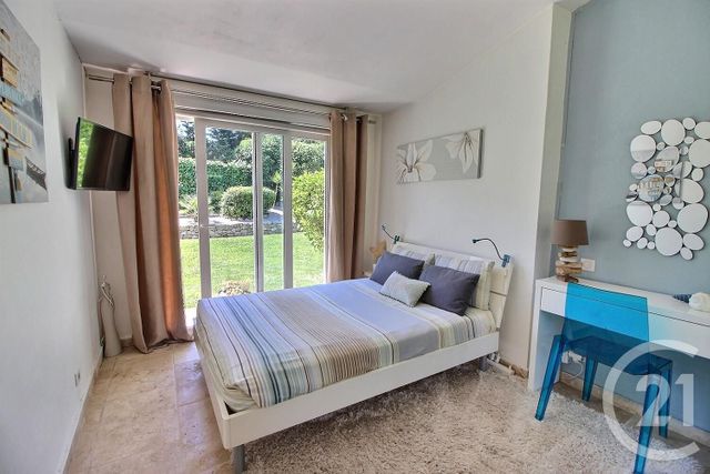 Maison à vendre - 5 pièces - 140,70 m2 - Le Rouret - 06 - PROVENCE-ALPES-COTE-D-AZUR