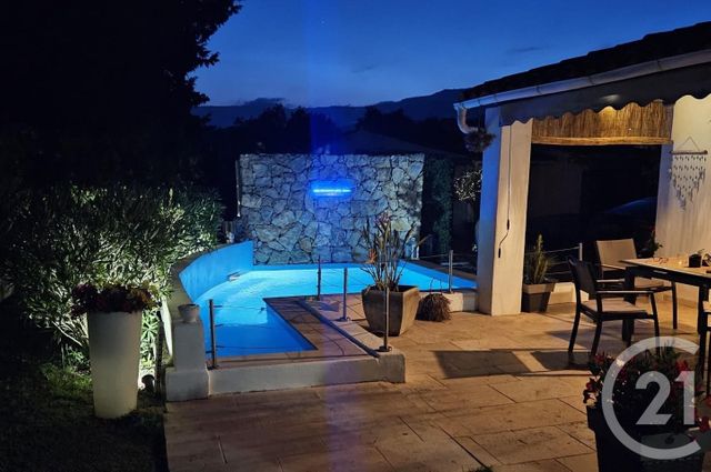 Maison à vendre - 5 pièces - 140,70 m2 - Le Rouret - 06 - PROVENCE-ALPES-COTE-D-AZUR