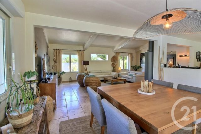 Maison à vendre - 5 pièces - 140,70 m2 - Le Rouret - 06 - PROVENCE-ALPES-COTE-D-AZUR