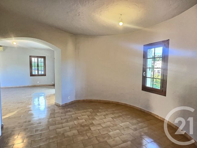 Maison à vendre - 6 pièces - 180 m2 - Le Rouret - 06 - PROVENCE-ALPES-COTE-D-AZUR