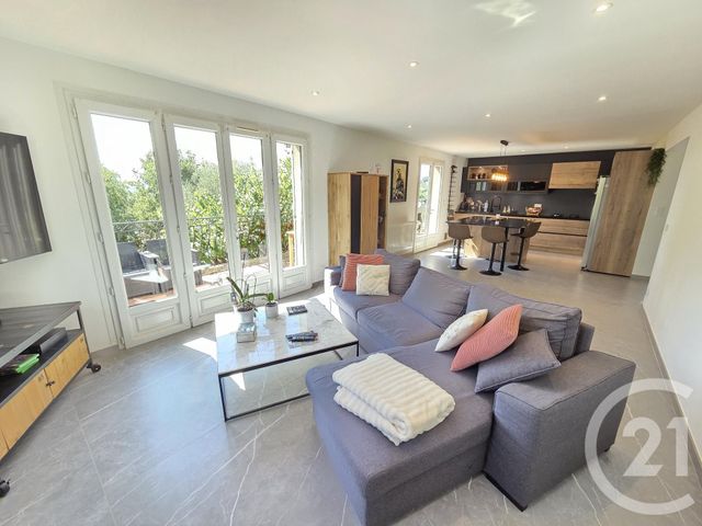 Appartement F5 à vendre - 5 pièces - 120 m2 - Grasse - 06 - PROVENCE-ALPES-COTE-D-AZUR