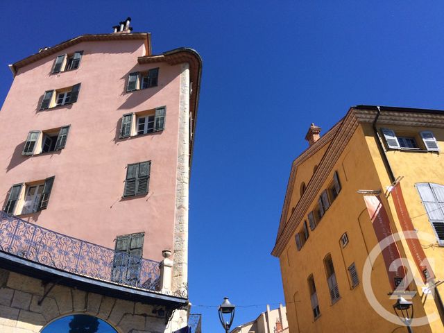 Appartement T2 à vendre - 2 pièces - 42 m2 - Grasse - 06 - PROVENCE-ALPES-COTE-D-AZUR