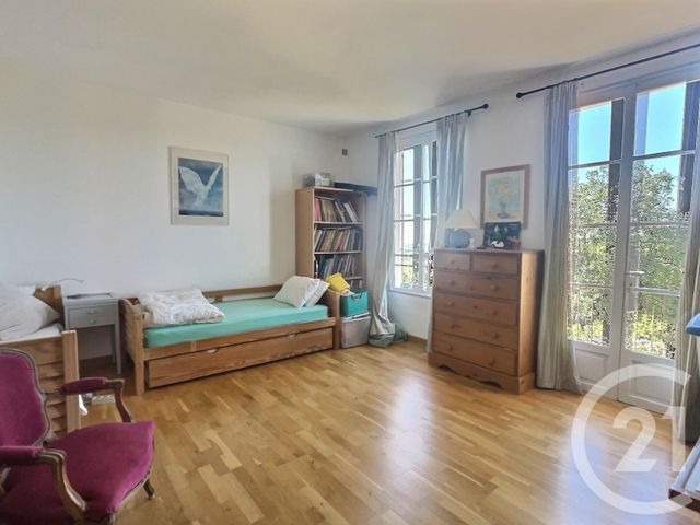 Maison à vendre - 9 pièces - 250 m2 - Chateauneuf Grasse - 06 - PROVENCE-ALPES-COTE-D-AZUR