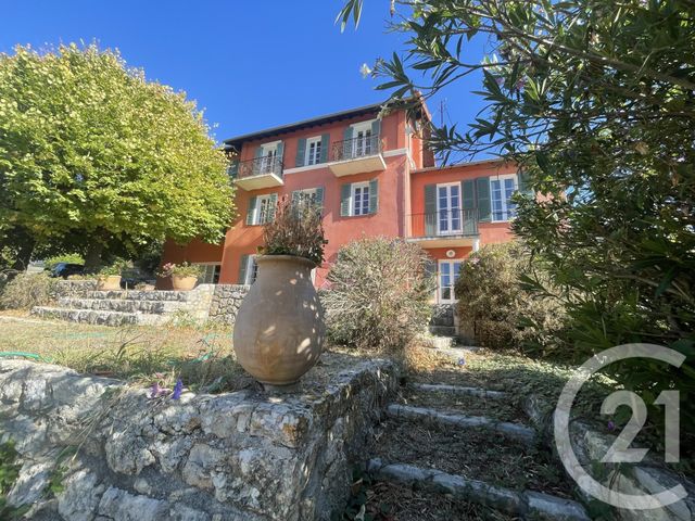 Maison à vendre - 9 pièces - 250 m2 - Chateauneuf Grasse - 06 - PROVENCE-ALPES-COTE-D-AZUR