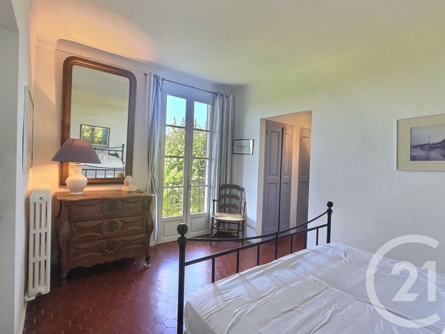 Maison à vendre - 9 pièces - 250 m2 - Chateauneuf Grasse - 06 - PROVENCE-ALPES-COTE-D-AZUR