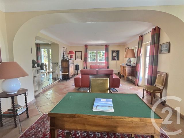 Maison à vendre - 9 pièces - 250 m2 - Chateauneuf Grasse - 06 - PROVENCE-ALPES-COTE-D-AZUR