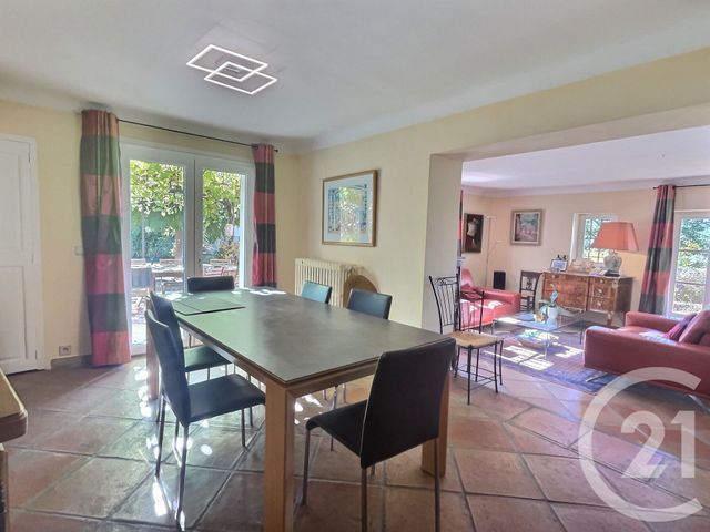 Maison à vendre - 9 pièces - 250 m2 - Chateauneuf Grasse - 06 - PROVENCE-ALPES-COTE-D-AZUR