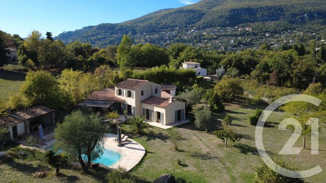 Maison à vendre - 5 pièces - 170 m2 - Grasse - 06 - PROVENCE-ALPES-COTE-D-AZUR