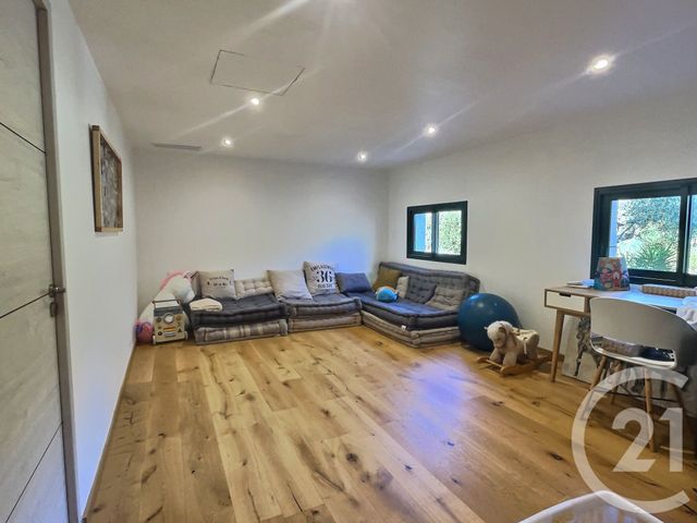 Maison à vendre - 5 pièces - 170 m2 - Grasse - 06 - PROVENCE-ALPES-COTE-D-AZUR