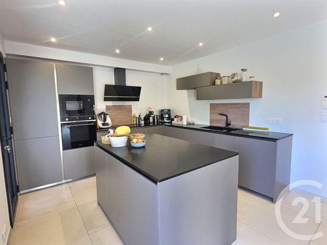 Maison à vendre - 5 pièces - 170 m2 - Grasse - 06 - PROVENCE-ALPES-COTE-D-AZUR