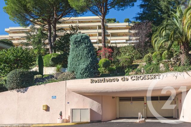 Appartement F3 à vendre - 3 pièces - 70 m2 - Grasse - 06 - PROVENCE-ALPES-COTE-D-AZUR