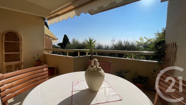 Appartement F3 à vendre - 3 pièces - 70 m2 - Grasse - 06 - PROVENCE-ALPES-COTE-D-AZUR