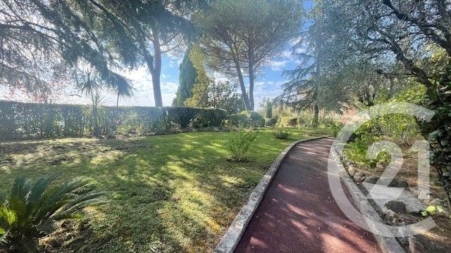 Appartement F3 à vendre - 3 pièces - 70 m2 - Grasse - 06 - PROVENCE-ALPES-COTE-D-AZUR
