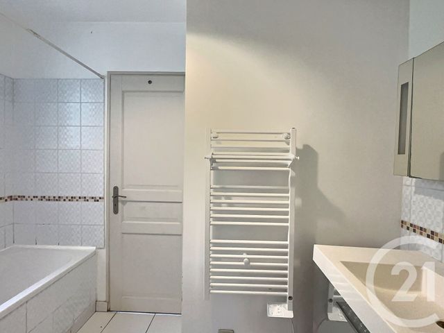 Maison à vendre - 6 pièces - 164 m2 - Grasse - 06 - PROVENCE-ALPES-COTE-D-AZUR